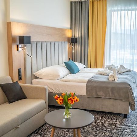 Lux Apartman V Hoteli Akvamarin Bešeňová Exterior foto