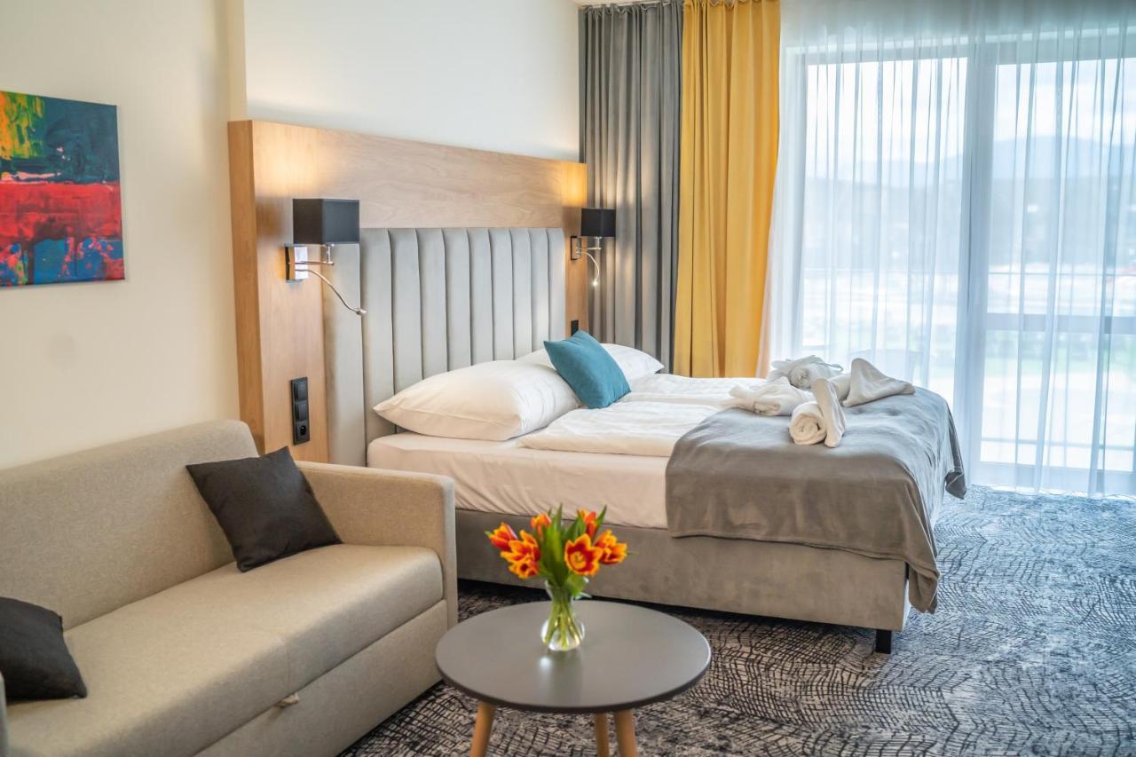 Lux Apartman V Hoteli Akvamarin Bešeňová Exterior foto