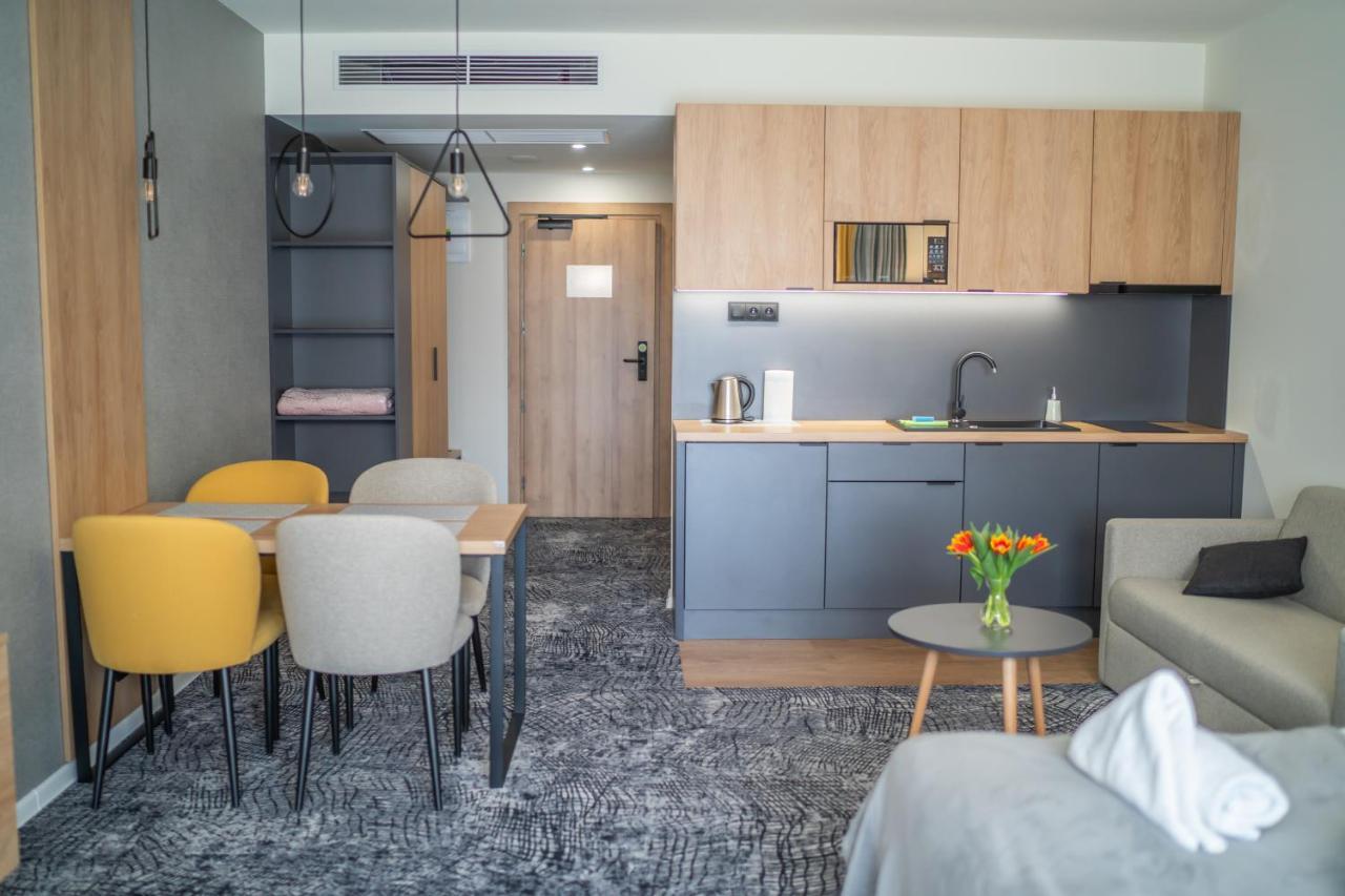 Lux Apartman V Hoteli Akvamarin Bešeňová Exterior foto